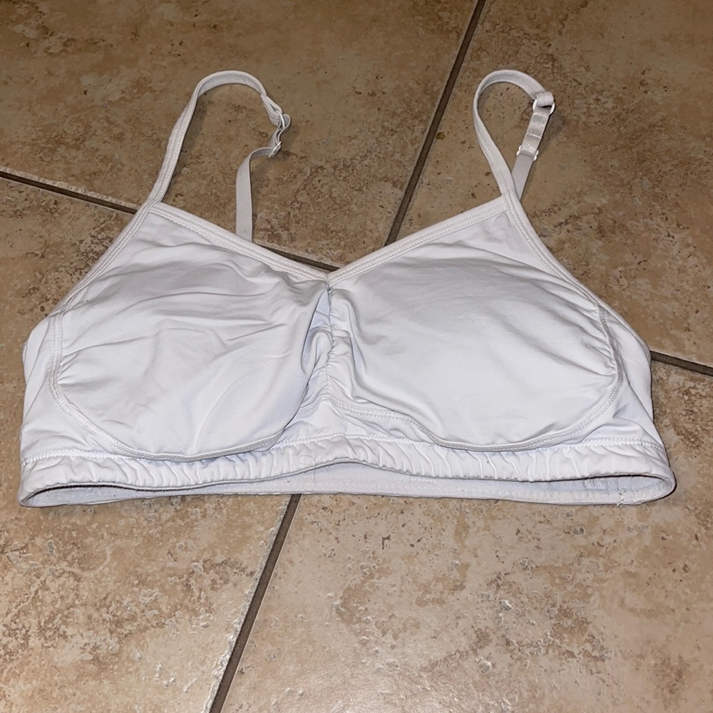 Lucy Sports Bra